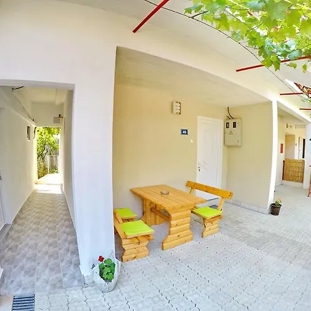 Ratkovic * טרביניה